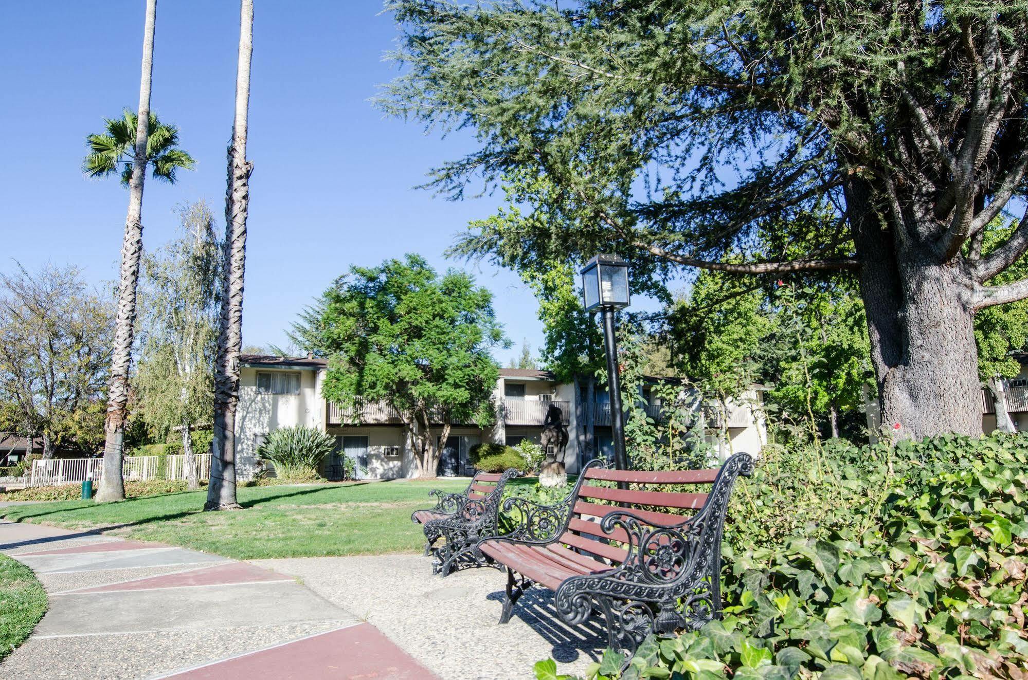 Los Gatos Lodge Экстерьер фото